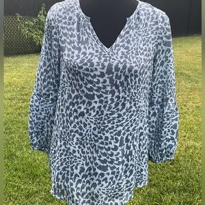 Comp Blu  Blue Print V-Neck Tunic with Push Up Sleeves